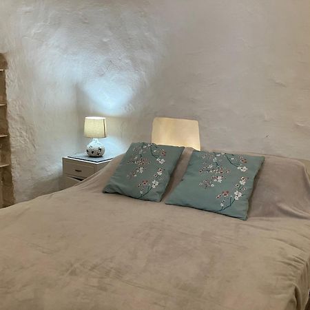 לוקורוטונדו Trulli E Masseria Ianella מראה חיצוני תמונה