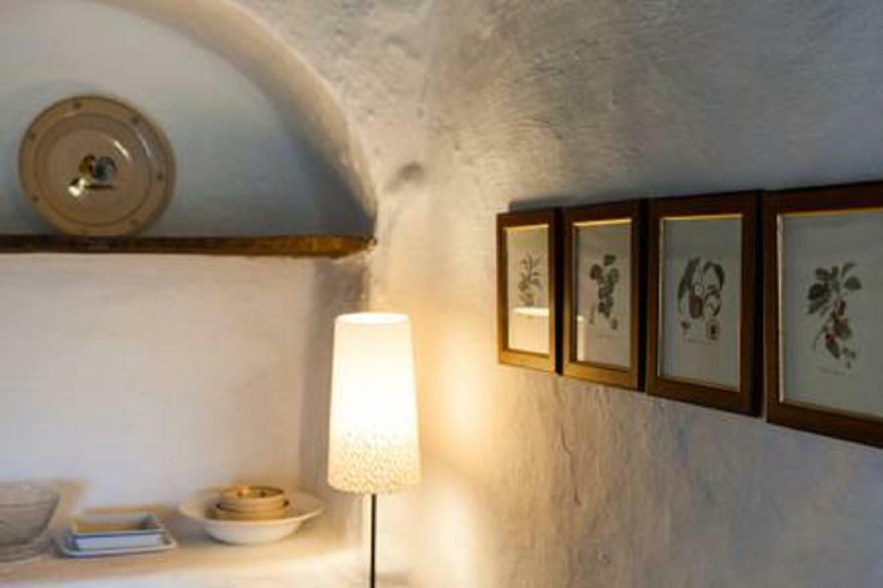 לוקורוטונדו Trulli E Masseria Ianella מראה חיצוני תמונה