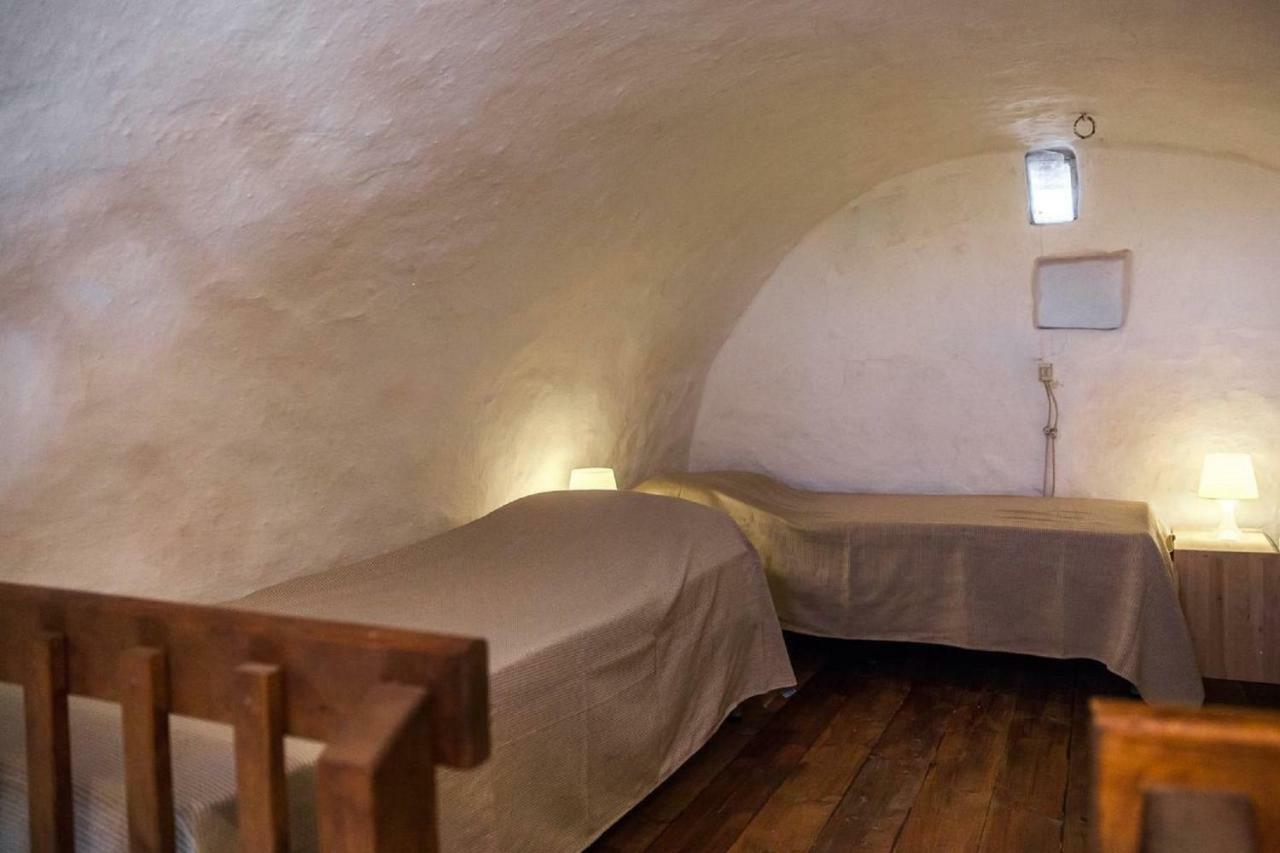 לוקורוטונדו Trulli E Masseria Ianella מראה חיצוני תמונה